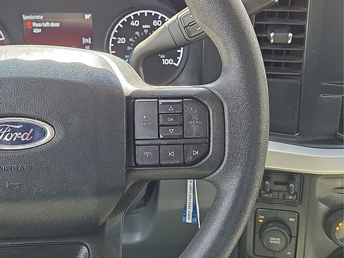 Used 2024 Ford F250 XLT AWD/4WD image 20