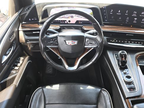 Used 2023 Cadillac Escalade Premium Luxury RWD image 15