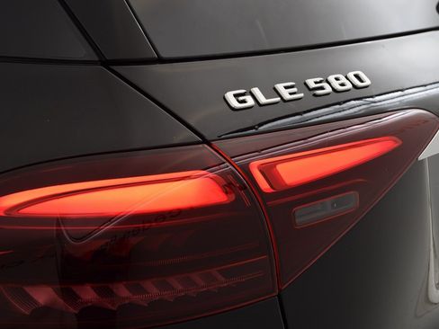 New 2026 Mercedes-Benz GLE 580 GLE 580 image 13