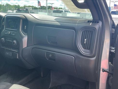Used 2025 Chevrolet Silverado 1500 Custom w/ LPO, Dark Essentials Package AWD/4WD image 17