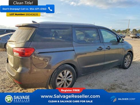 Used 2016 Kia Sedona LX w/ LX Essentials Premium Package image 4