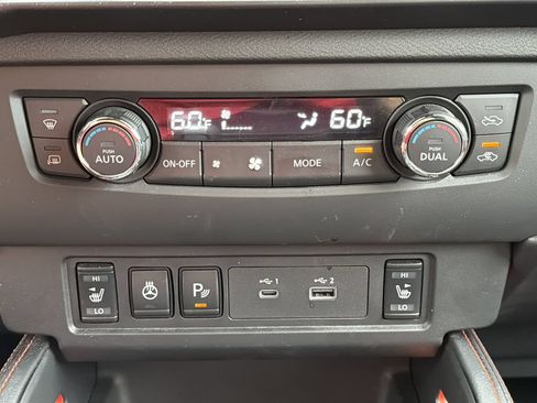 Certified 2026 Nissan Frontier PRO-4X w/ Pro-4x Convenience Package AWD/4WD image 6