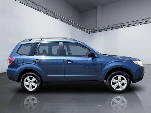 Used 2012 Subaru Forester 2.5X AWD/4WD image 3