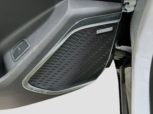 New 2026 Buick Enclave Sport Touring FWD image 19