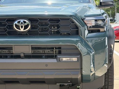 New 2026 Toyota 4Runner TRD Off-Road Premium AWD/4WD image 8