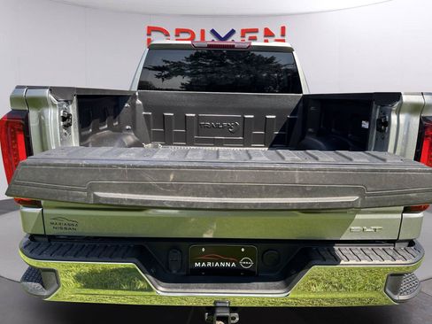 Used 2025 GMC Sierra 1500 SLT RWD image 28