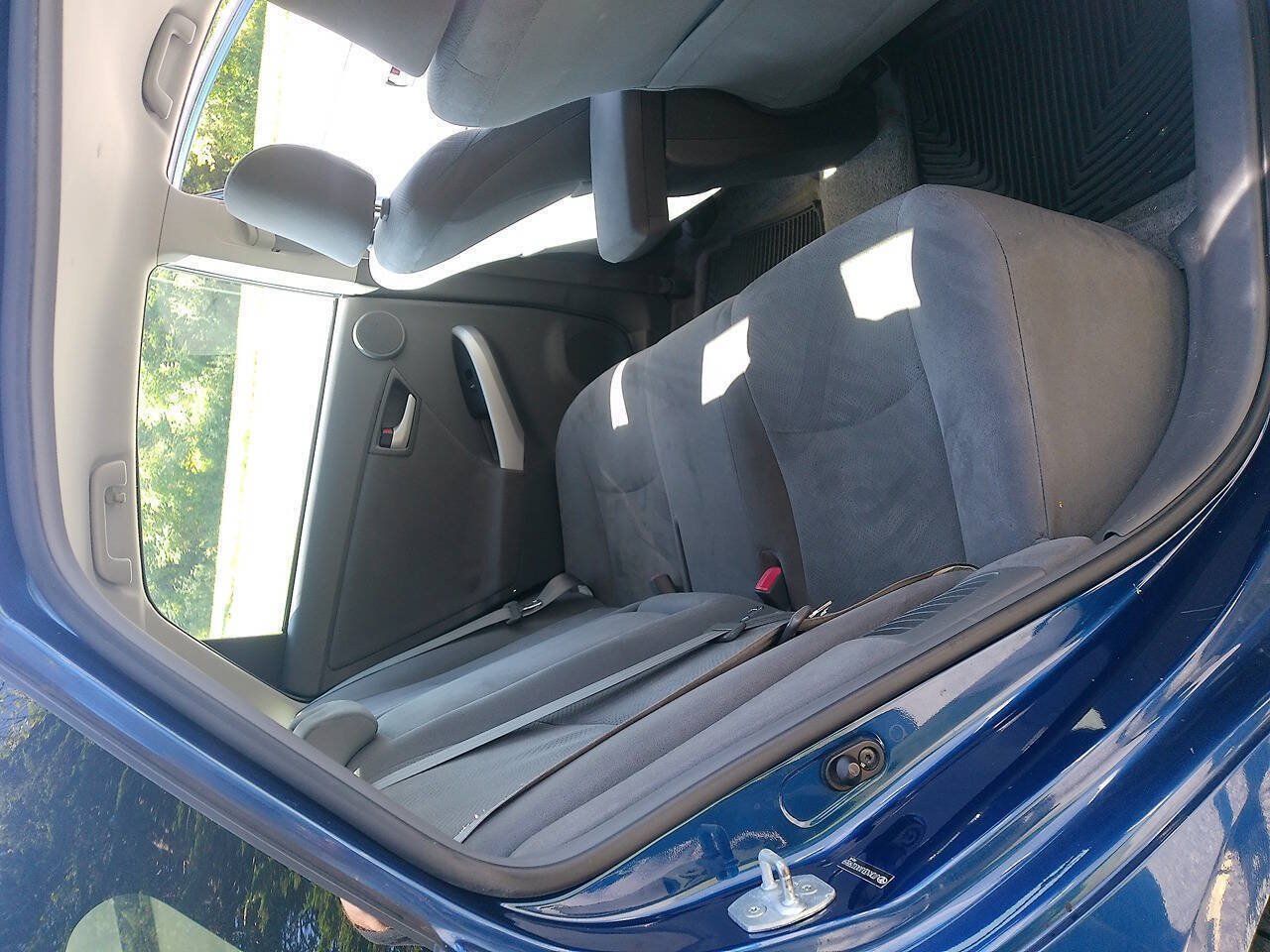 Used 2010 Toyota Prius Three FWD image 18
