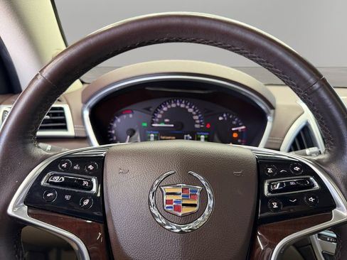 Used 2014 Cadillac SRX Luxury w/ Driver Awareness Package FWD image 20