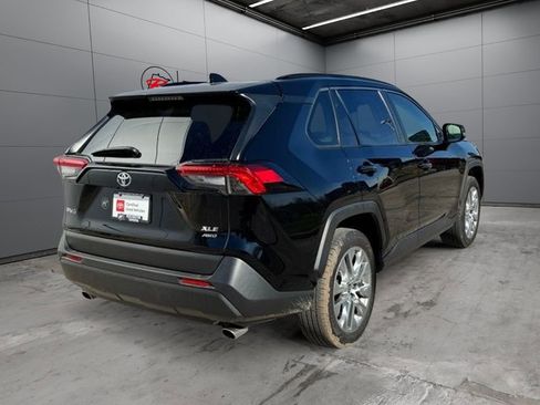 Certified 2019 Toyota RAV4 XLE Premium w/ Cold Weather Package AWD/4WD image 37