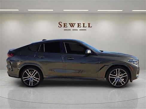 Used 2023 BMW X6 M50i w/ Executive Package image 5
