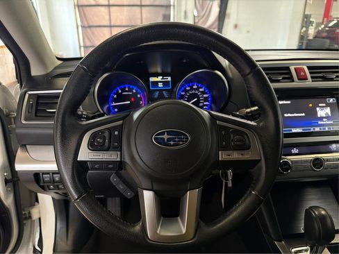 Used 2017 Subaru Outback 2.5i Premium AWD/4WD image 22