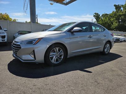 Used 2020 Hyundai Elantra SEL w/ Cargo Package (C1)