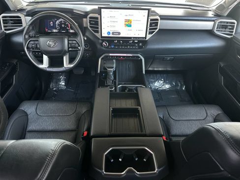 Used 2024 Toyota Tundra Limited AWD/4WD image 12