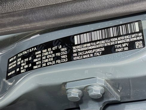 Used 2018 Jeep Renegade Sport w/ Power & Air Group image 38