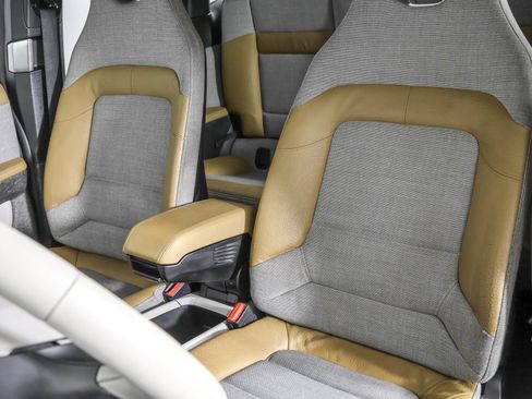 Used 2015 BMW i3 w/ Range Extender image 24