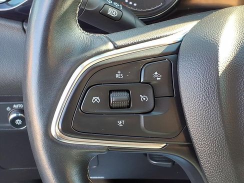 Used 2023 Buick Encore GX Select w/ Sport Touring Package image 18