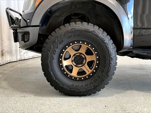 Used 2010 Ford F150 Raptor image 6