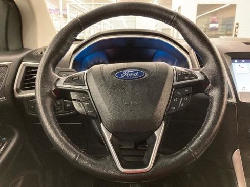 Used 2019 Ford Edge SEL AWD/4WD image 30