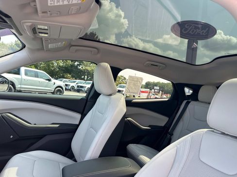 New 2025 Ford Mustang Mach-E Premium image 65