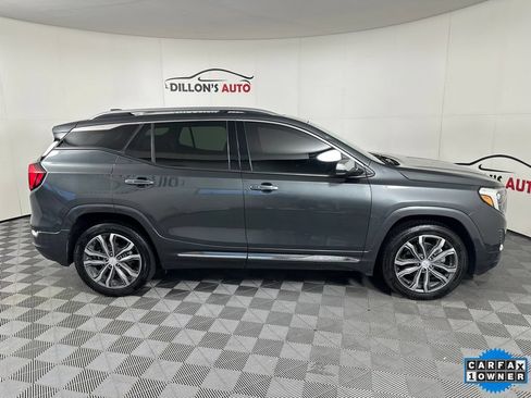 Used 2020 GMC Terrain Denali w/ GMC Pro Grade Package AWD/4WD image 9