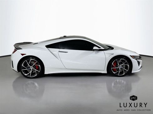 Used 2020 Acura NSX AWD/4WD image 5