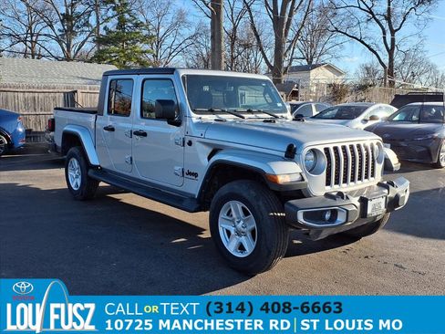Used 2023 Jeep Gladiator Sport image 1