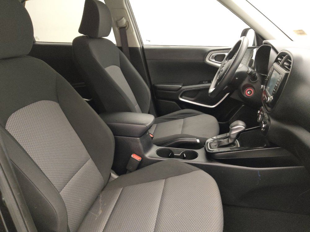 Used 2020 Kia Soul LX FWD image 21