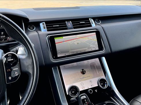 Used 2022 Land Rover Range Rover Sport HSE Silver Edition image 7