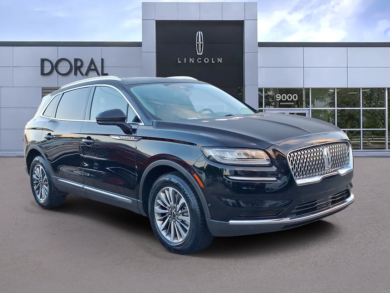 Certified 2022 Lincoln Nautilus Reserve FWD image 1