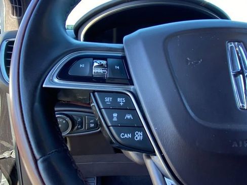 Used 2020 Lincoln Nautilus Black Label w/ Cargo Utility Package image 23