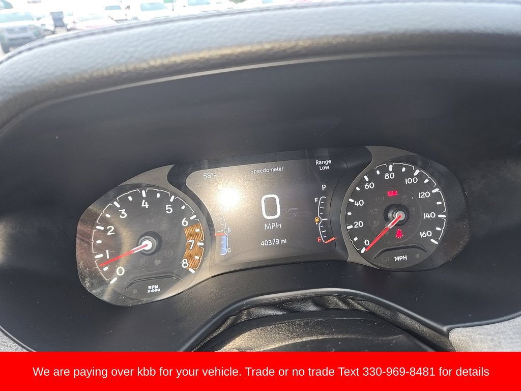 Used 2025 Jeep Compass Latitude w/ Sun & Sound Group AWD/4WD image 14