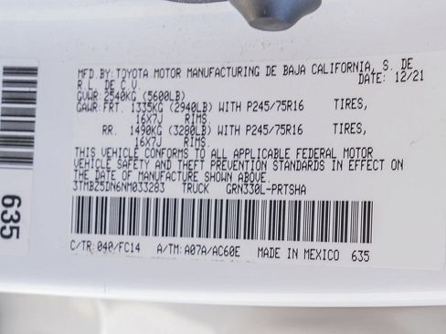 Used 2022 Toyota Tacoma SR5 image 34