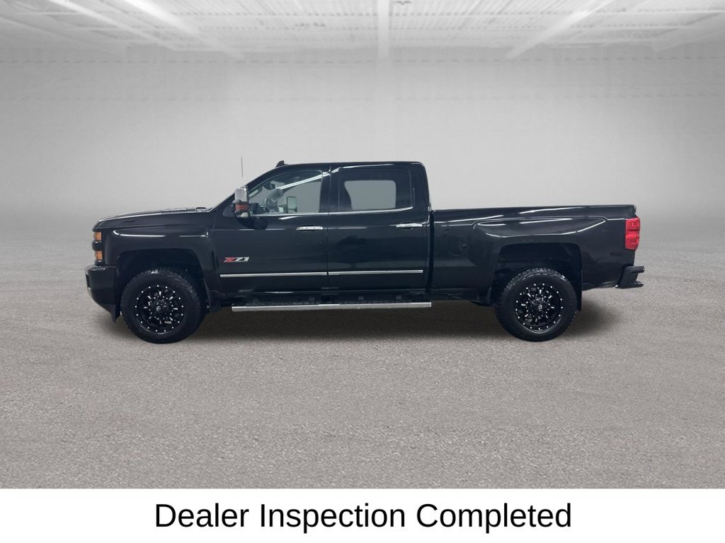 Used 2016 Chevrolet Silverado 3500 LTZ w/ Duramax Plus Package AWD/4WD image 8