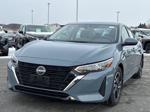 Used 2025 Nissan Sentra SV w/ All-Weather Package image 2