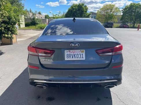 Used 2020 Kia Optima SE image 5