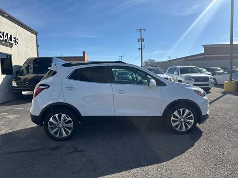 Used 2020 Buick Encore Preferred image 5