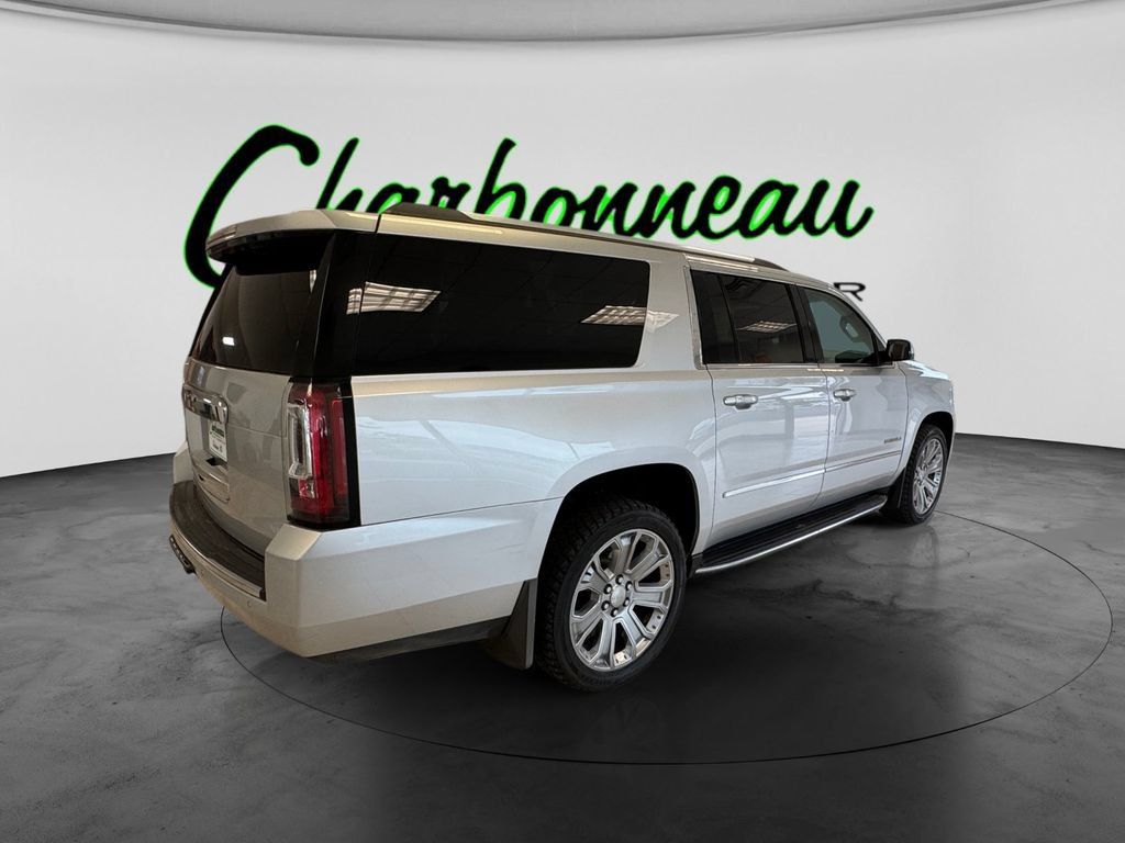 Used 2018 GMC Yukon XL Denali w/ Open Road Package AWD/4WD image 5