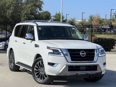 Used 2024 Nissan Armada Platinum w/ Cargo Package RWD image 2