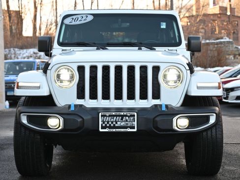 Used 2022 Jeep Wrangler Unlimited Sahara w/ Cold Weather Group image 11