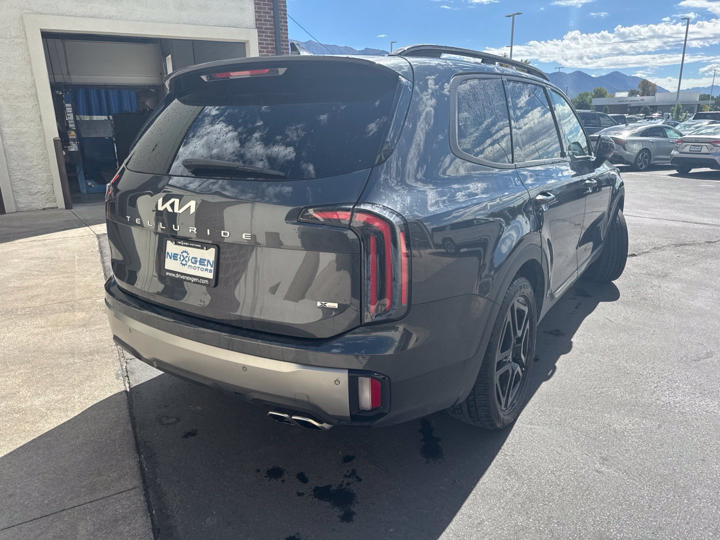 Used 2023 Kia Telluride SX Prestige X-Line AWD/4WD image 8