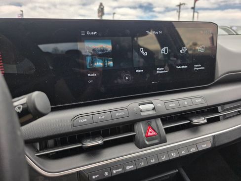 Used 2025 Kia K4 FWD image 18