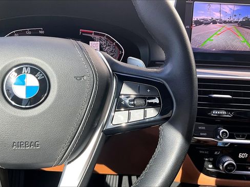 Used 2023 BMW 530i w/ Convenience Package image 19