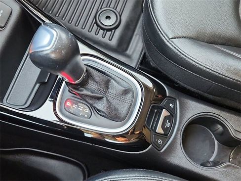 Used 2021 Jeep Compass Latitude image 15