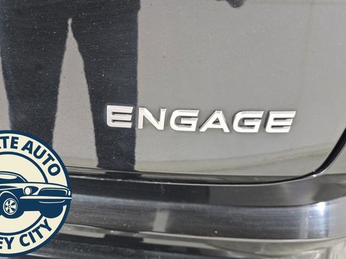 Used 2023 Nissan Ariya FWD image 35