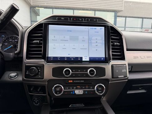 Used 2022 Ford F350 Platinum AWD/4WD image 4