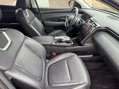 Used 2024 Hyundai Tucson Limited AWD/4WD image 29