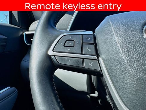 Used 2024 Toyota Highlander Platinum image 15