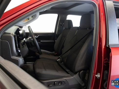 Used 2024 Chevrolet Silverado 1500 RST w/ Z71 Off-Road Package image 16