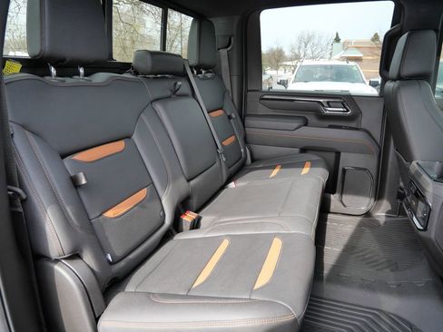 Used 2025 GMC Sierra 2500 AT4 w/ AT4 Premium Plus Package AWD/4WD image 20