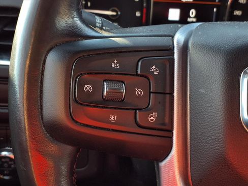 Used 2021 GMC Yukon SLT w/ SLT Premium Package image 14